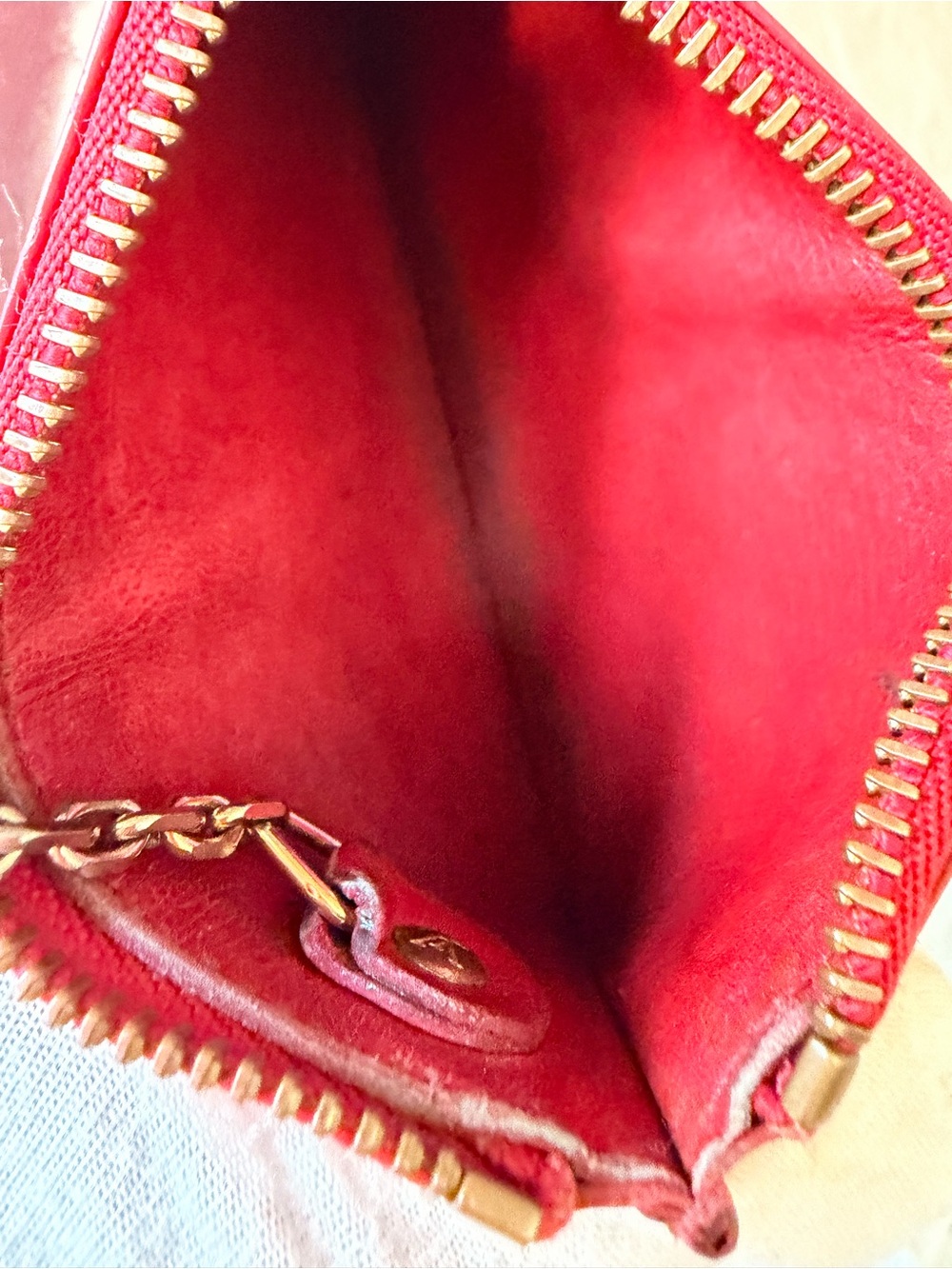 Louis Vuitton Red Epi Leather Key Cles/Pouch with Gold Hardware - Picture 14 of 16